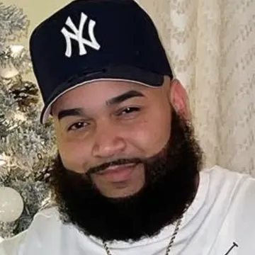 Christopher Soto — Barbero Maestro en N3F1, Frederick MD