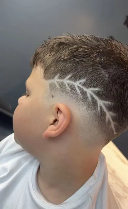 Diseño freestyle en el cabello — Barbería N3F1